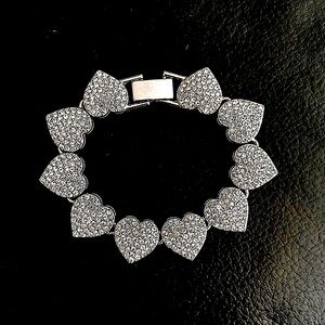 💖 Silver and Crystal heart bracelet